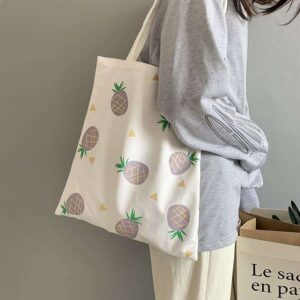 Casual canvas tote bag